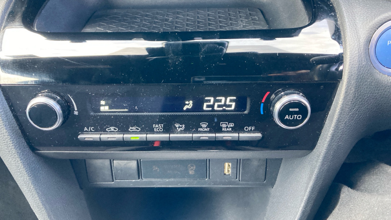 Toyota Yaris Cross 1.5 Hybrid Design 5dr CVT Hybrid Estate